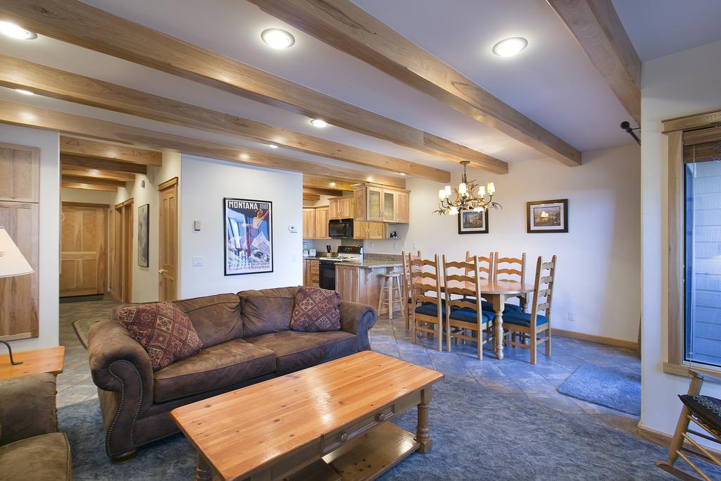 Mammoth Village Properties By 101 Great Escapes Mammoth Lakes Room photo